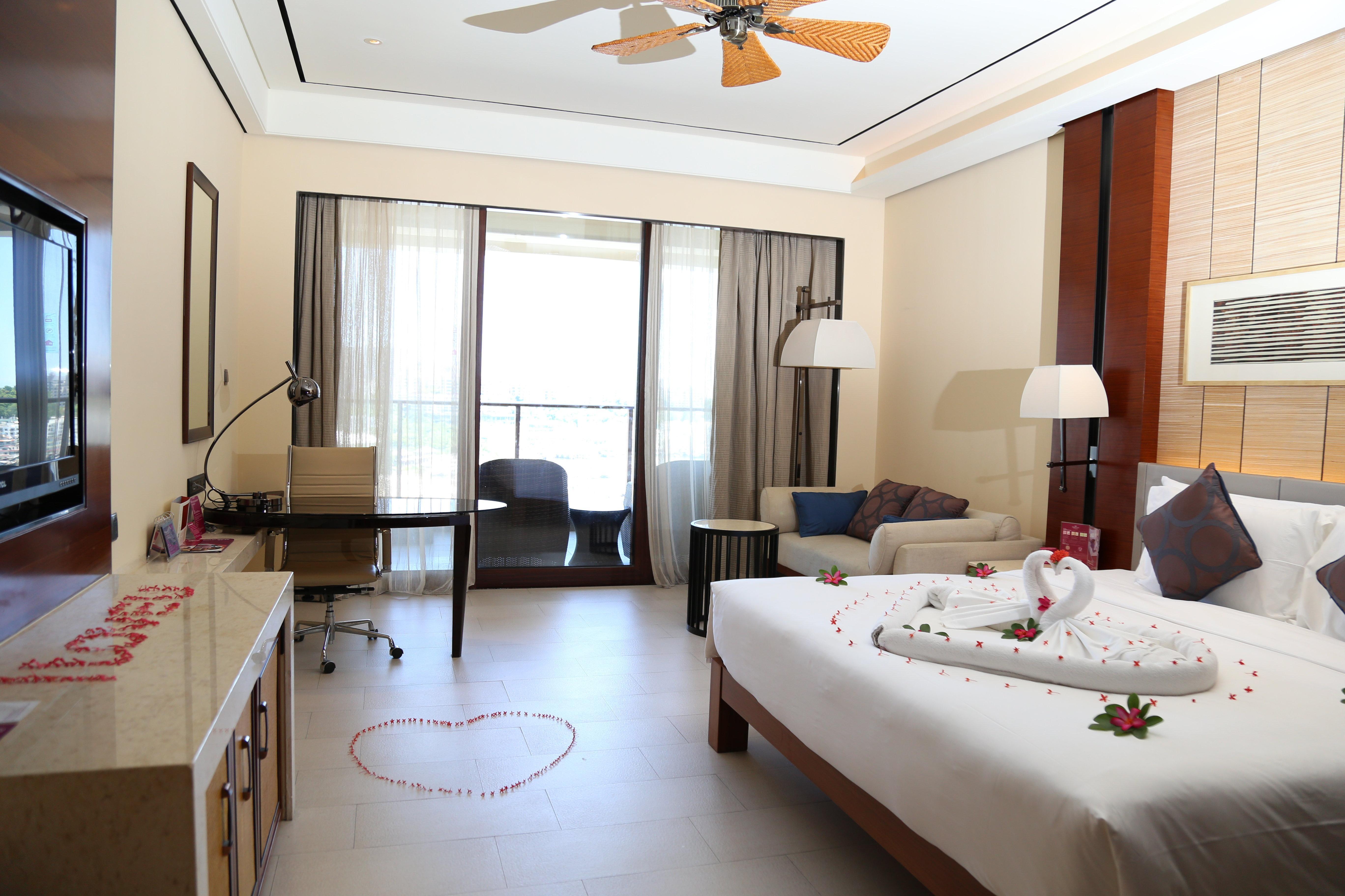 Crowne Plaza Sanya City Center By Ihg Esterno foto