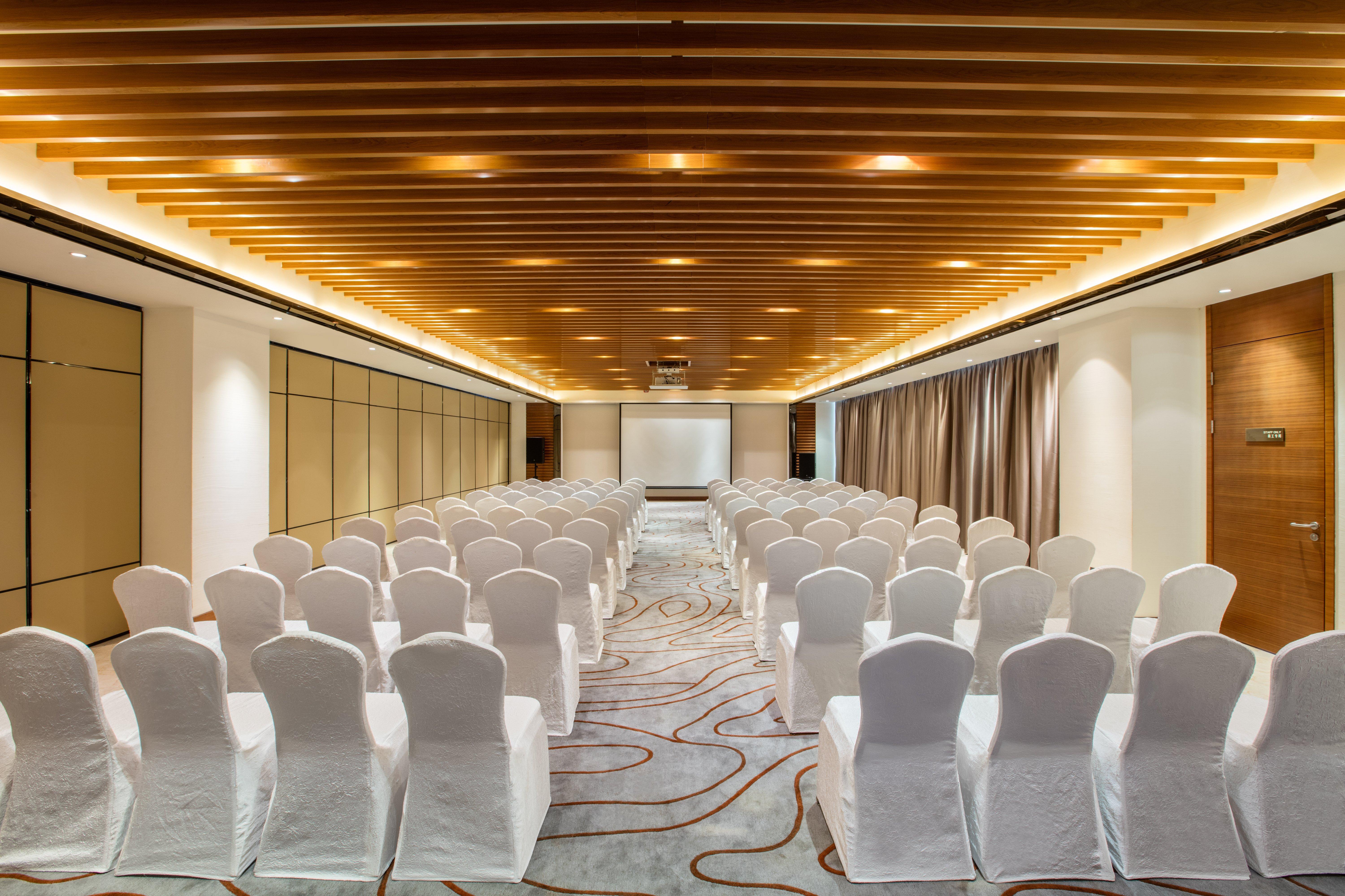 Crowne Plaza Sanya City Center By Ihg Esterno foto